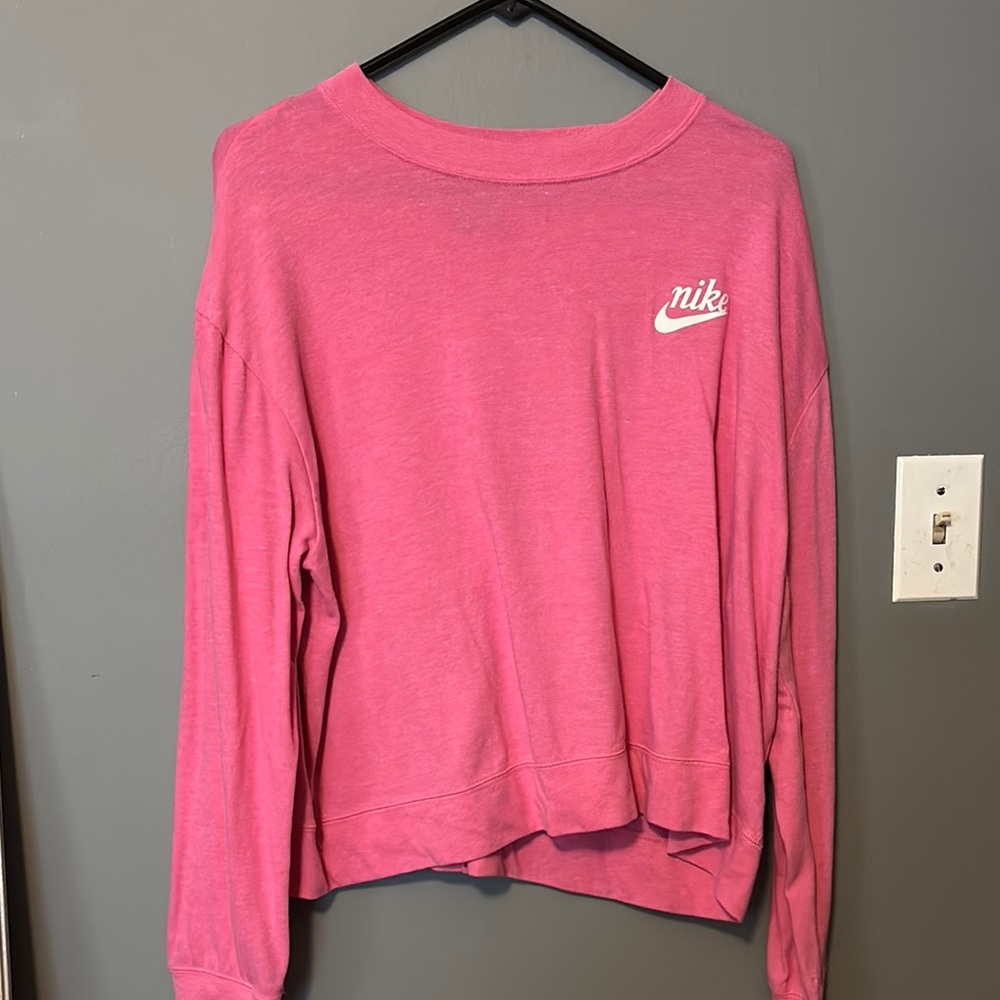 Nike Light Weight Crew Neck